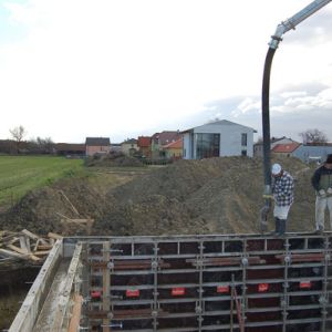 image2.jpg